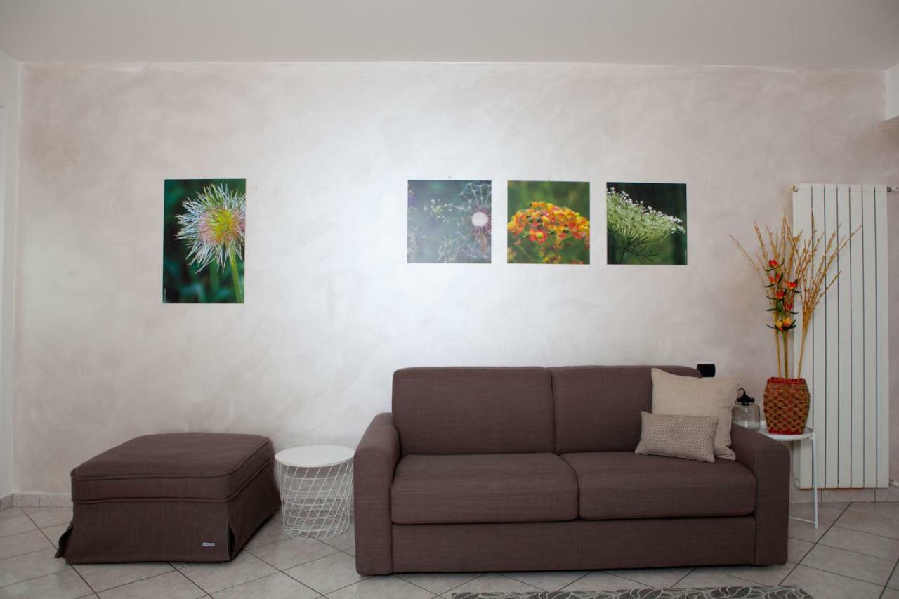 June 13Th Comfort Studio Apartment Omegna Bagian luar foto