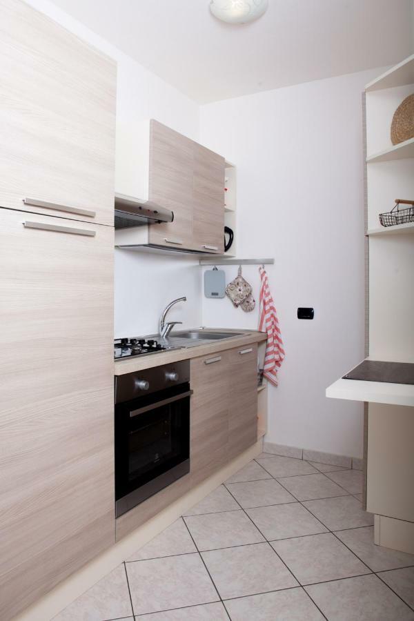 June 13Th Comfort Studio Apartment Omegna Bagian luar foto