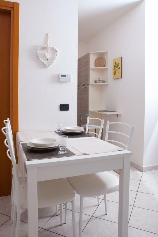 June 13Th Comfort Studio Apartment Omegna Bagian luar foto